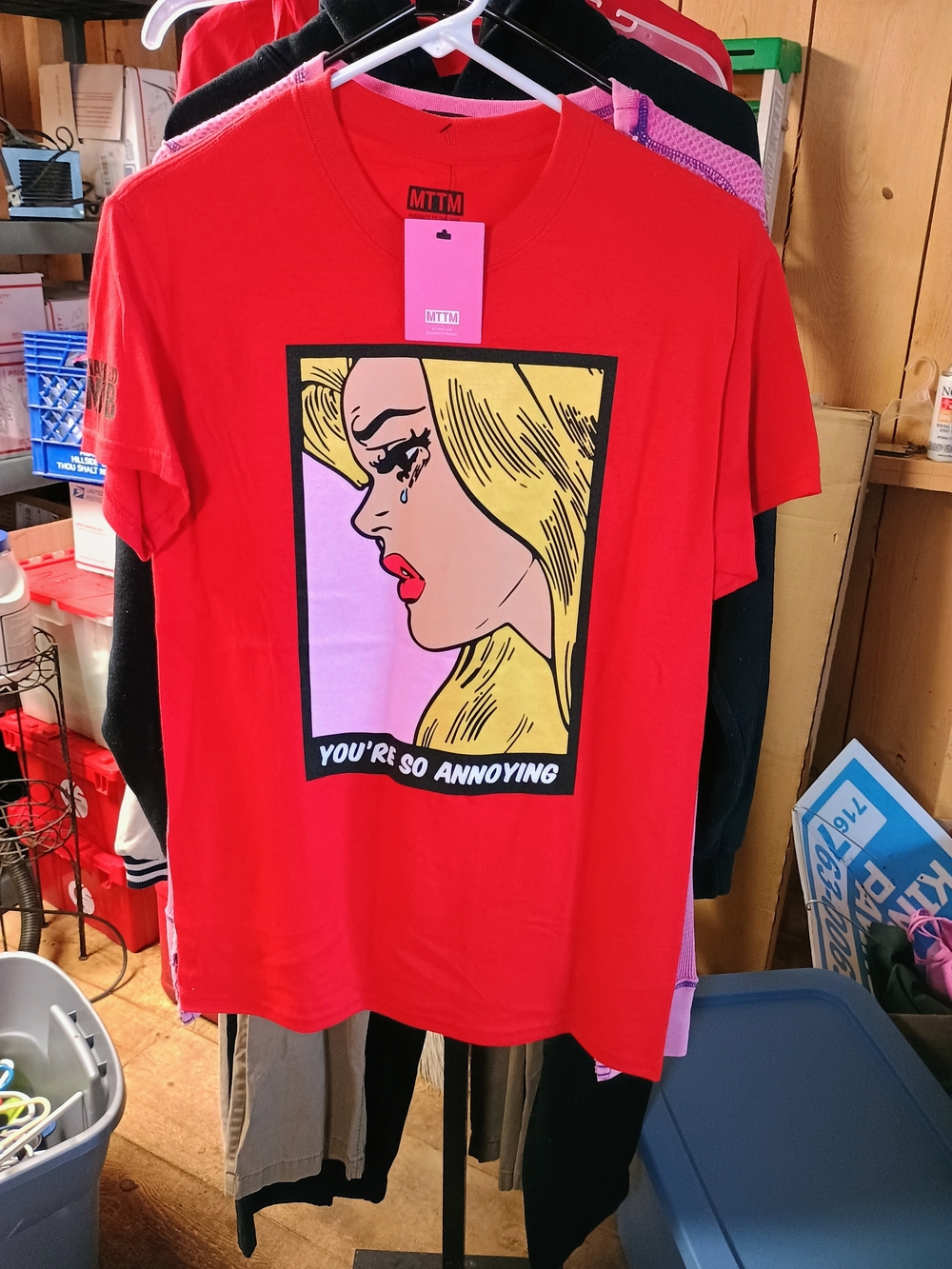 Married to the Mob Red Graphic Tee with Pop-Art Woman Bin 7